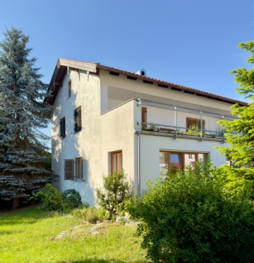Viel Platz für die Familie – erweitertes Einfamilienhaus mit Garten und Dachterrasse, 83233 Bernau am Chiemsee, Einfamilienhaus