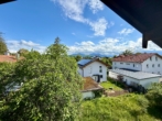 Weitblick bis zu den Chiemgauer Alpen