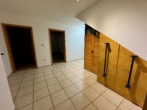 Keller Flur - Landhaus mit Einliegerwohnung nähe Gut Ising/Chiemsee für Pferde- u. Golfliebhaber-oder Ferienhaus!