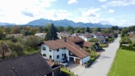 Hausansicht Blick Richtung Südwesten - Exklusives Neubauprojekt in Übersee Feldwies – Einfamilienhäuser in Bestlage