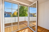 sonniger Balkon mit Ausblick