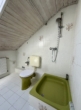 Badezimmer DG - Attraktives Investment: Reihenmittelhaus mit 5 Einheiten & ca. 140 m² Wfl. in Bad Füssing