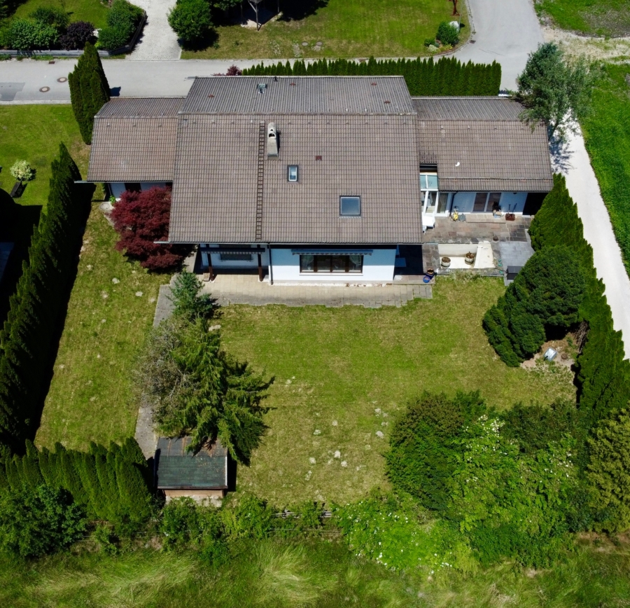 Großzügige Grundstücksstruktur