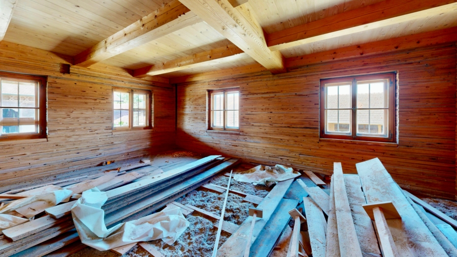 Rund 100 m² baulich vorbereitetes Ausbaupotenzial