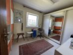 Einfamilienhaus / Bungalow in ruhiger Lage von Traunreut - Kinderzimmer 1