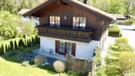 Hausansicht - *Reserviert*Gepflegtes Einfamilienhaus in ruhiger Lage von Ruhpolding – Bergblick, Kachelofen & viel Platz